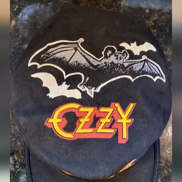 Diary Of a Madman Tour 1982 Ozzy Osbourne Painter Hat w/ Bats *Rare* - Picture 10 of 16